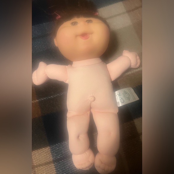 Cabbage patch doll - Picture 2 of 2